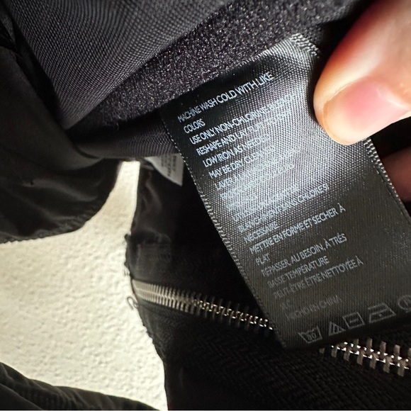 NWT Urban Outfitters Black Corset Crop Top Medium - Picture 8 of 11